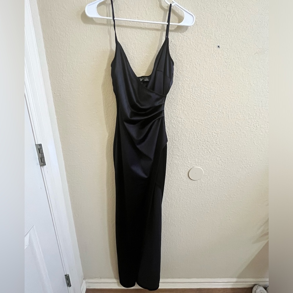 black long slit windsor dress!